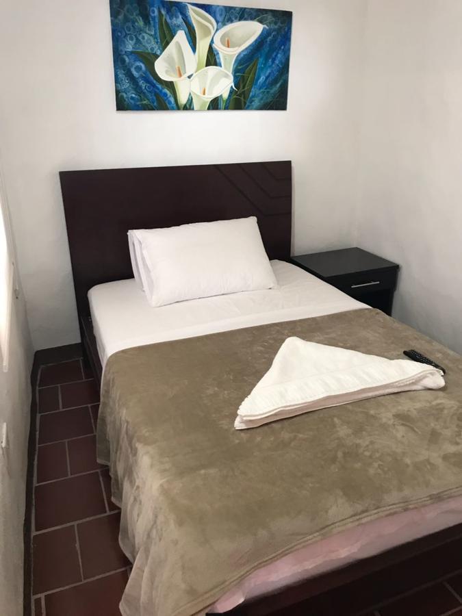Hostal Rous San Gil Eksteriør bilde