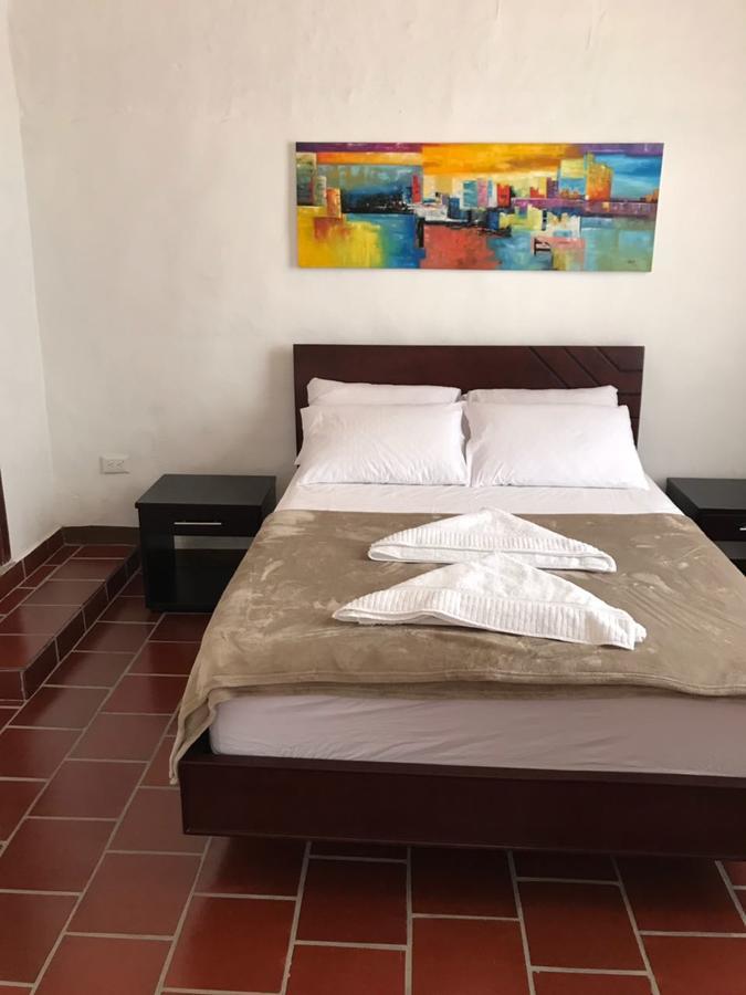 Hostal Rous San Gil Eksteriør bilde